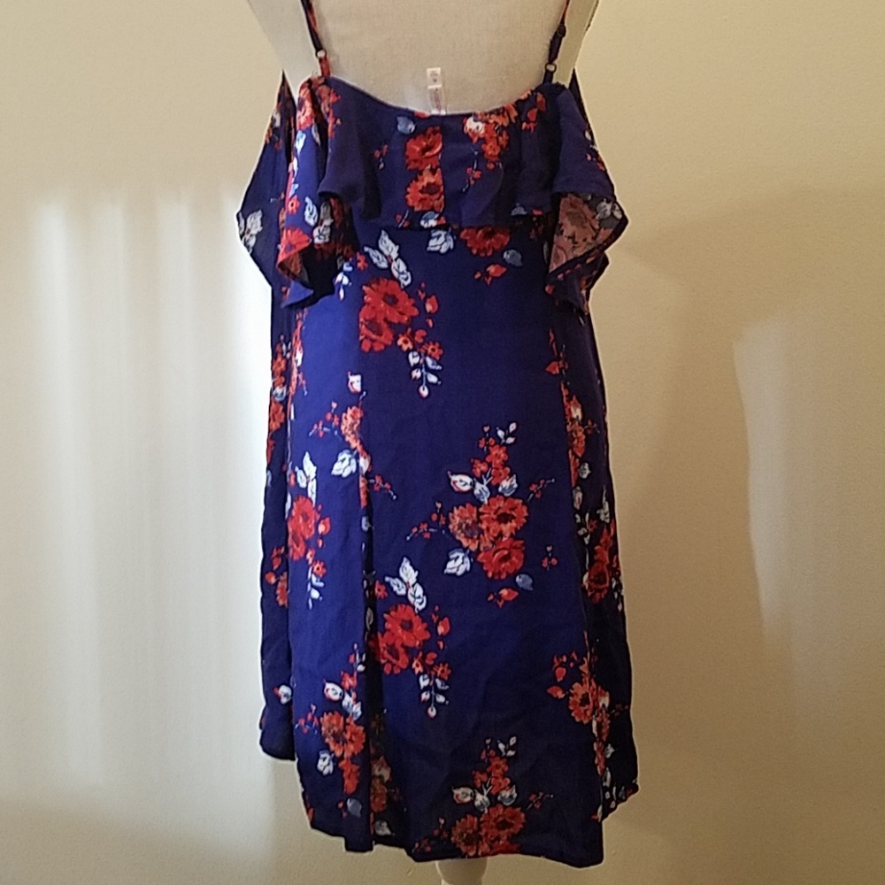 NWT Xhilaration Foral dress - Picture 5 of 6